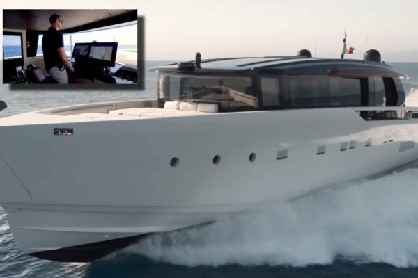 11.200.000 € 36-Knot TRIPLE Engine SuperYacht DE VANZARE!