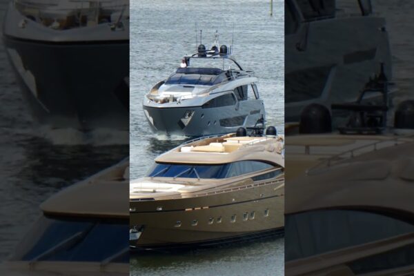 Riva Vs AB Yacht! Care este preferatul tău?