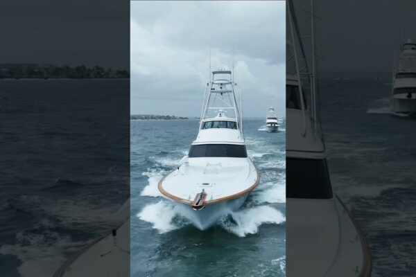 Iahturi uimitoare la Bay Point #sportfish #yacht #luxuryyacht