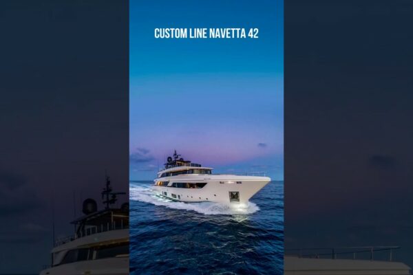 Custom Line Navetta 42 #dreamyacht #yacht #yachtlife #luxuryyachting #luxury