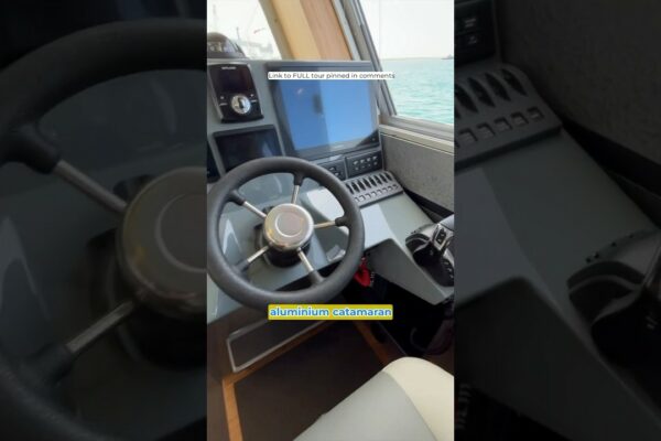 Tur de iaht de 60 de secunde! Bering Marine 34 #barca #barci