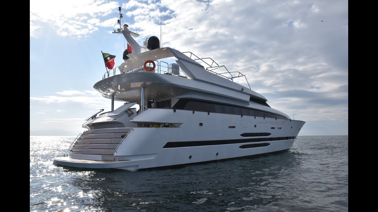 34 m NOU YACHT PERSONALIZAT DE VÂNZARE, bazat pe AKIR 108 HULL de Cantieri di Pisa, finalizat în Turcia.