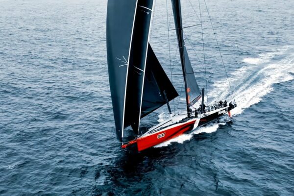 James Mayo despre Master Lock Comanche: încredere, muncă în echipă și North Sails înaintea Rolex Sydney Hobart