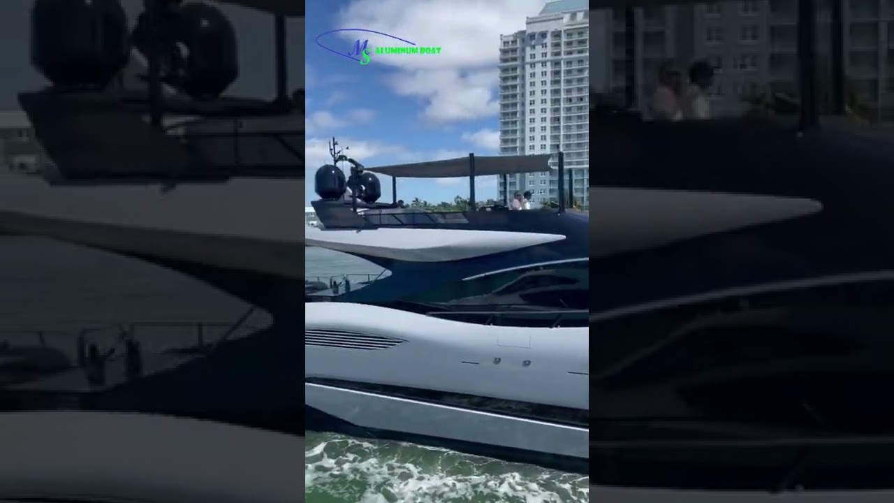 Bucurați-vă de soare pe un iaht | MS Constructii navale