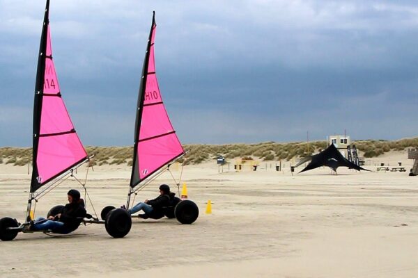 LAND SAILING IN HOLLAND - Blokarting