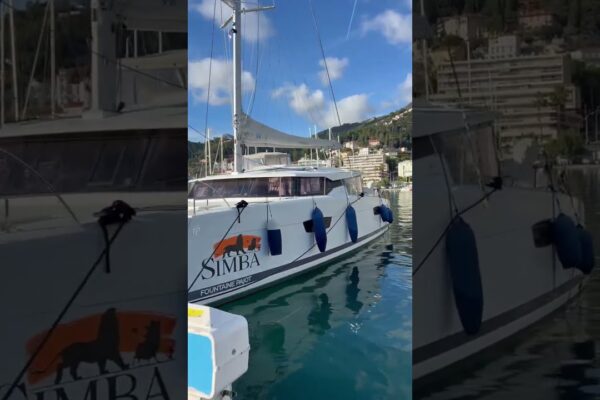 Yacht privat @YachtAndLife Menton Franța lângă Monaco #yacht #yachts #yachtlife #monaco #france