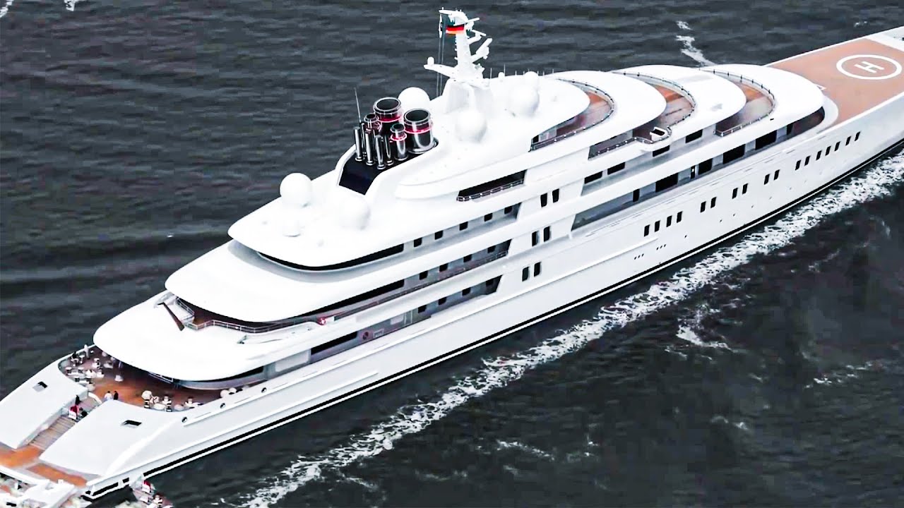 15 CELE MAI LUXOSE Mega Yacht