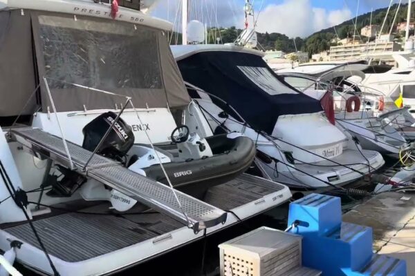 Monaco in continuare, Port Menton Garavan Franta, nu mai Italia si de continuat!!! Privire de ansamblu rapidă a portului!