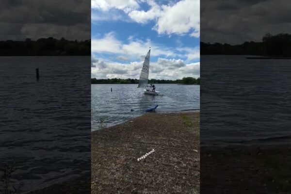Navigare în Drayton Reservoir | Anglia