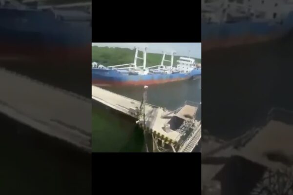 accident de iaht OMG 😱#yachting#short #yachtworld#yachtlife #yachtbrokerage #yachting #luxury