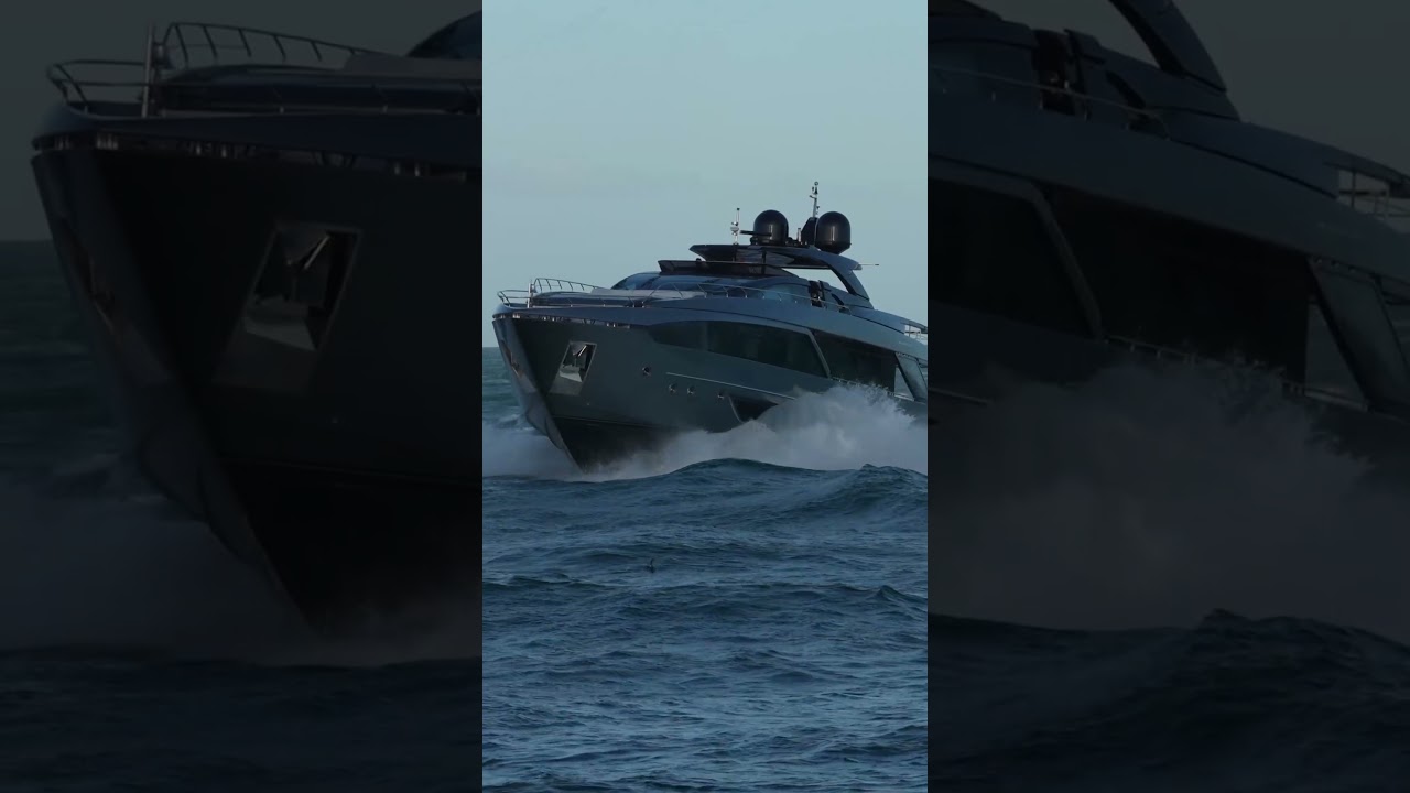 Această Riva Dolcevita este un monstru #yacht #yachting #boat #boating #yachtingworld #boatworld