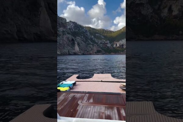 Platforma de pe plajă pentru a înota 🏊‍♀️