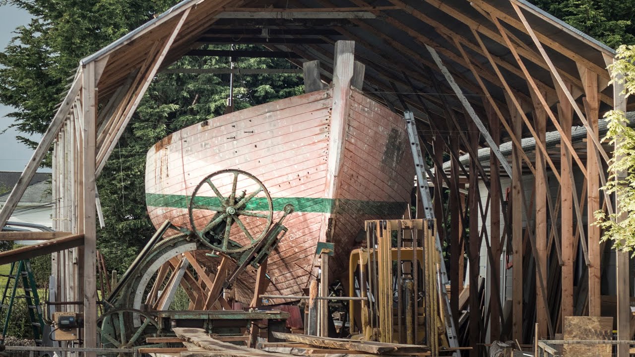 Începeți să terminați - reconstruirea unui iaht mare din lemn!