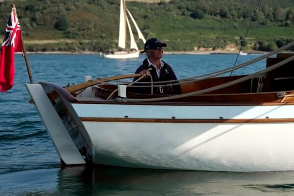 Navigare în companie: Three Gaff Cutter Yachts