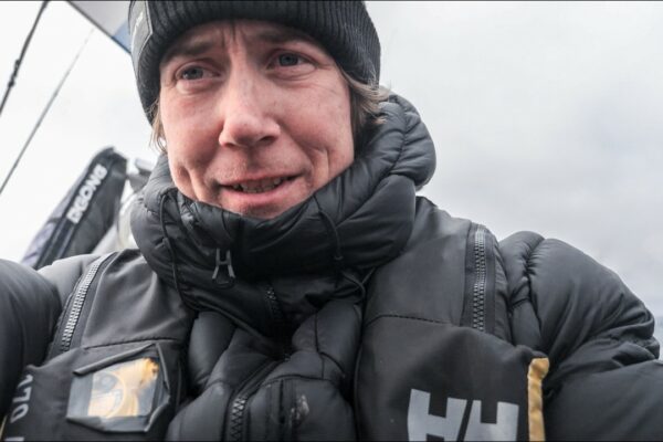 Crossing Baffin Bay din Canada în Groenlanda (devine urât)