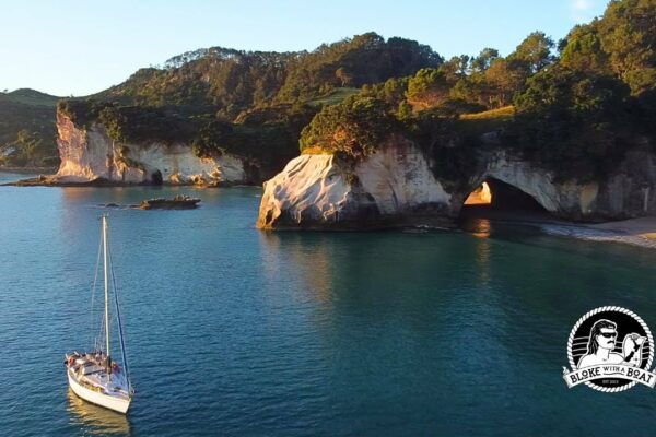 Episodul 5: Navigarea la Cathedral Cove - Coromandle Peninsula Noua Zeelandă