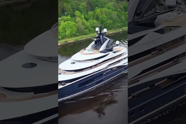 122m lürssen superyacht kismet livrat