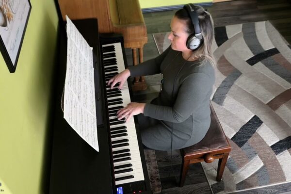 Navigare - Rod Stewart | ADELINA PIANO COVER