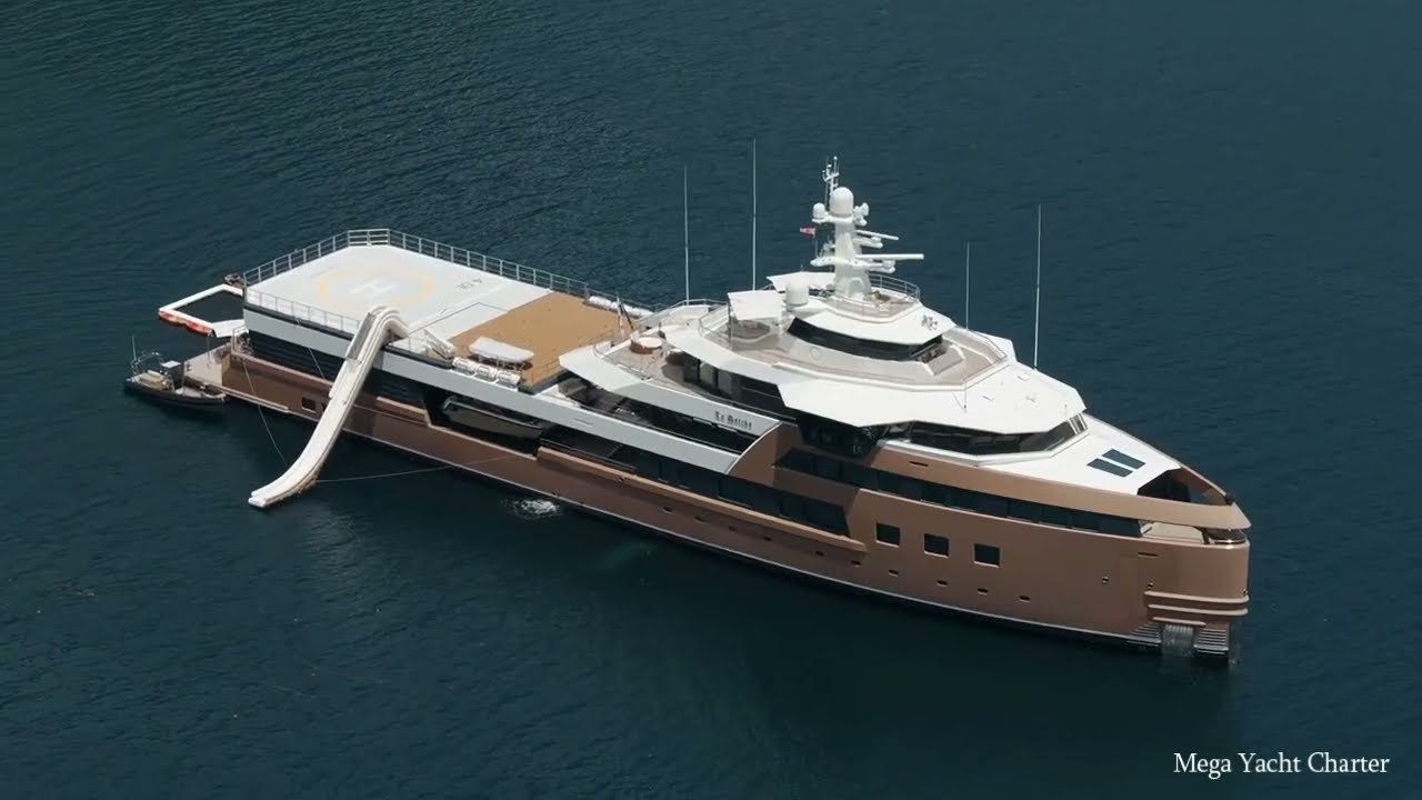 La Datcha Yacht Charter | Experiență de superyacht de lux