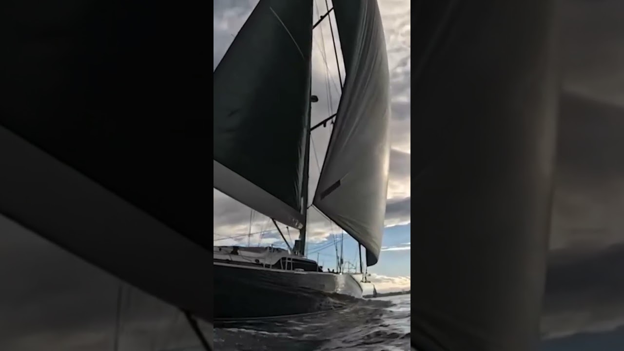 Din ce vise însorite de navigație sunt făcute. #PalmaDemallorca #yachting #SailingAdventures #SailingTrips