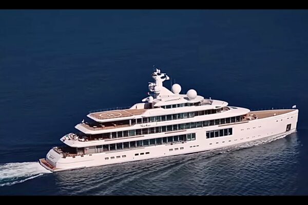 Explorarea luminozității luxoase | Benetti FB272 Superyacht | În valoare de 250.000.000 USD