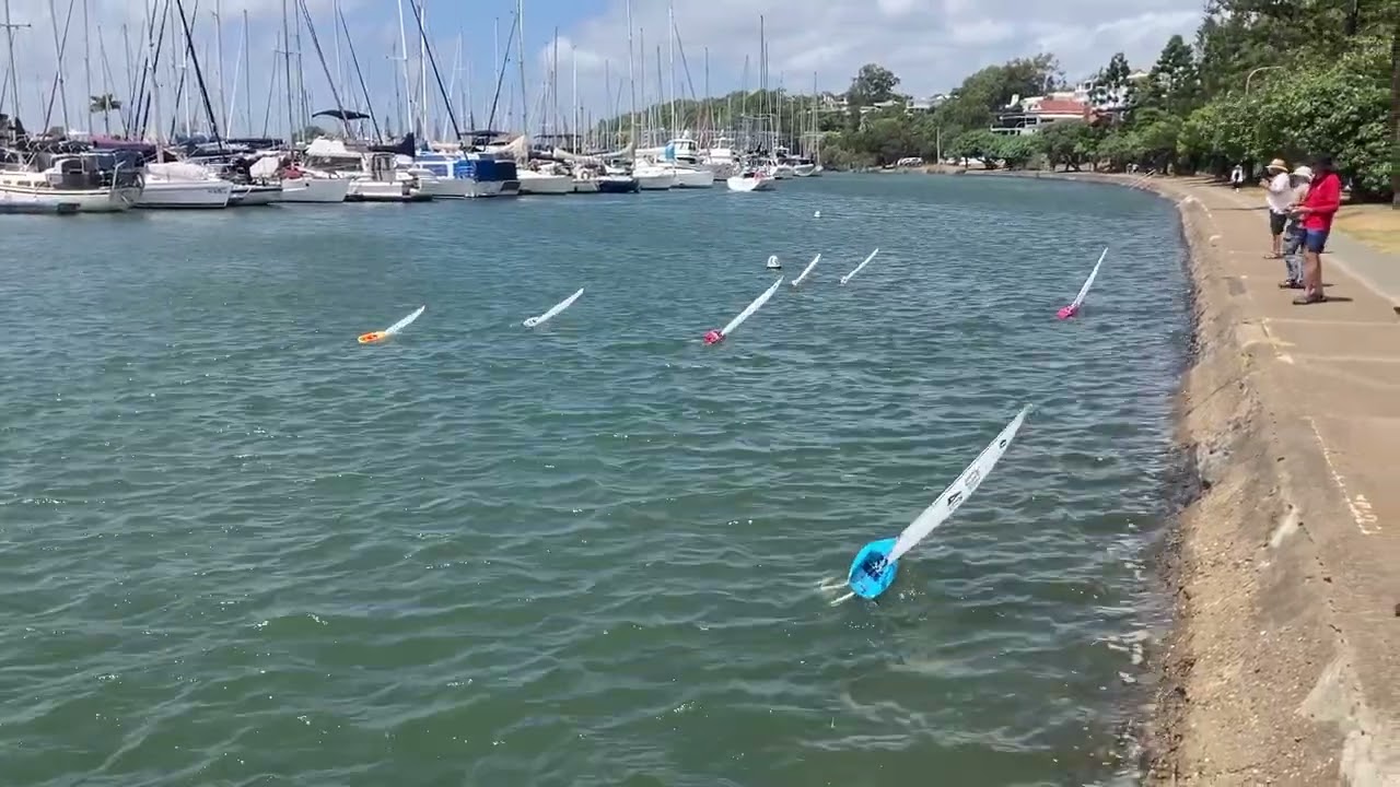 IOM Fleet Race cu Wynnum Manly Radio Model Yacht Club