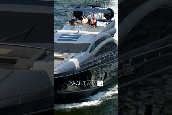 Cine are fotografia mai bună? Sunseeker Yacht. #yachting #yachtway #boat #boatinglifestyle #sunseeker