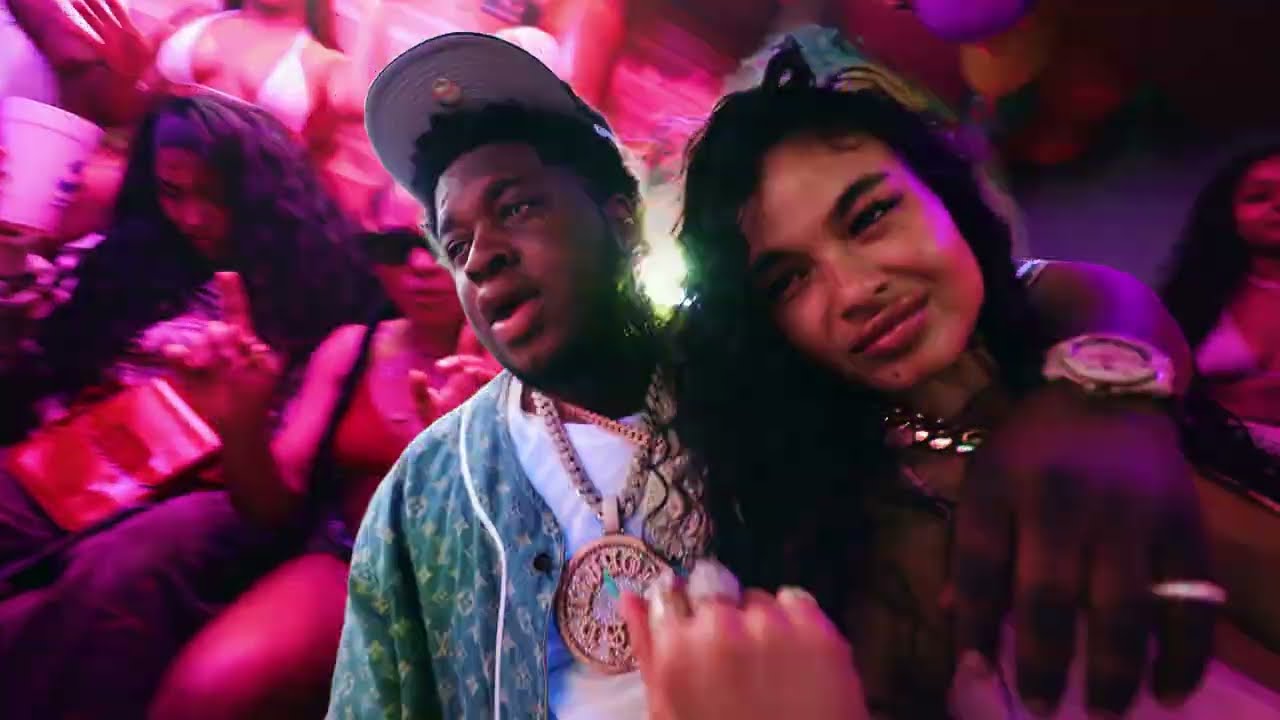 Cash Cobain - Trippin pe un iaht ft. Bay Swag & Rob49 [Official Video]