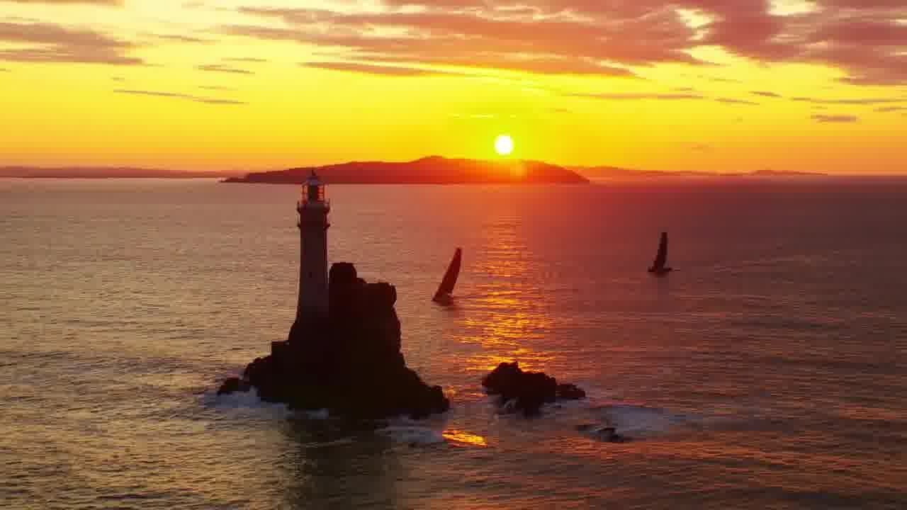 Navigarea lumii pe apă 28.23 iulie câștigători FastNet, Clarisse Returns, LRPP Capsize, Masts ETNZ, mai multe
