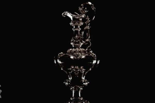 Sailing World on Water.Dec 17.21 Alinghi Red Bull AC 37 Anunț, Ineos, Superstaruri de 18 picioare