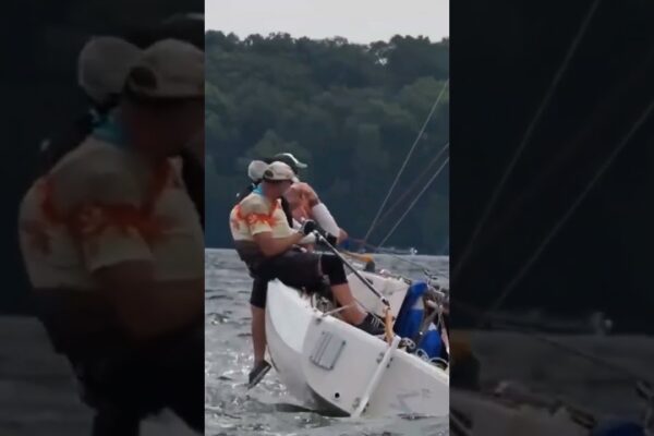 J22 Heavy Air One Design Sailing Racing Action! Wayzata Yacht Club Cupa cu aer greu iulie 2022