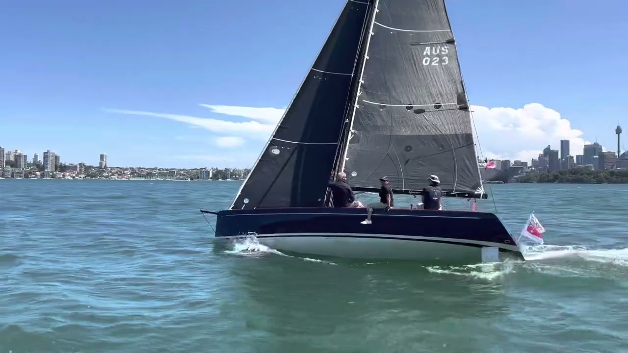 Tofinou 9.7 Navigare pe portul Sydney