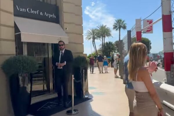 Monaco | Monaco - Mergând din nord pentru a plasa d'Armes prin Casino de Monte -Carlo - 4k