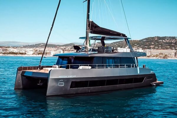 Luna plină - Moon 6ty Sail 2024 Cannes Yachting Festival - Walk Around