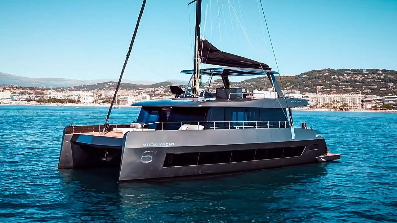 Luna plină - Moon 6ty Sail 2024 Cannes Yachting Festival - Walk Around