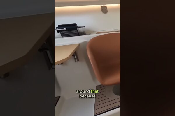 Când cafeaua este centrală ... experimentați indicatorul 30 mai departe pe canalul nostru YouTube. #yachting