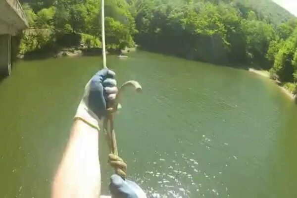 Tarnita Rope Jump by Transylventure