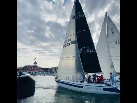 Berea poate alerga ⛵️ Coronado Yacht Club 😀