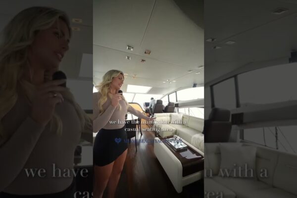 El Rey Tour - Miami Beach Yacht Club