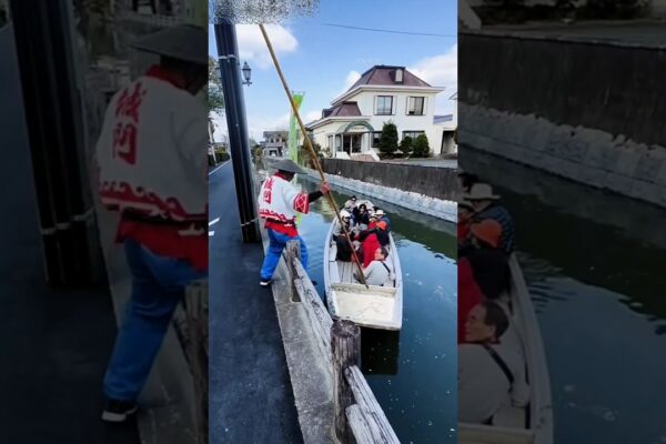 Care este modalitatea de a naviga într -o barcă în străinătate! #Shorts #ViralShorts