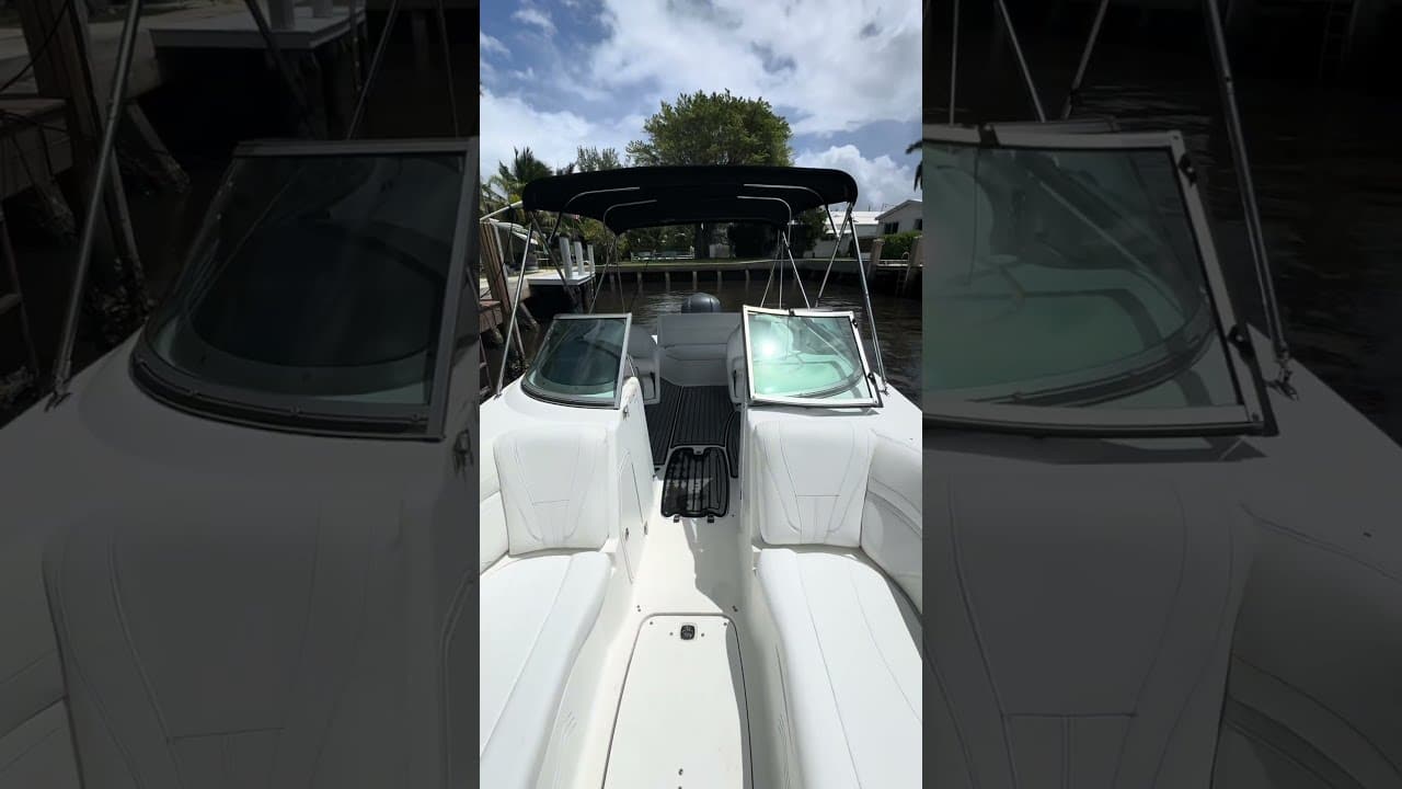 2017 Uraganul Sundeck 2400 OB | Yachting de top albastru