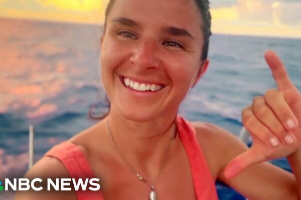 Cole Brauer stabilește record ca fiind prima femeie americană care a navigat în întreaga lume