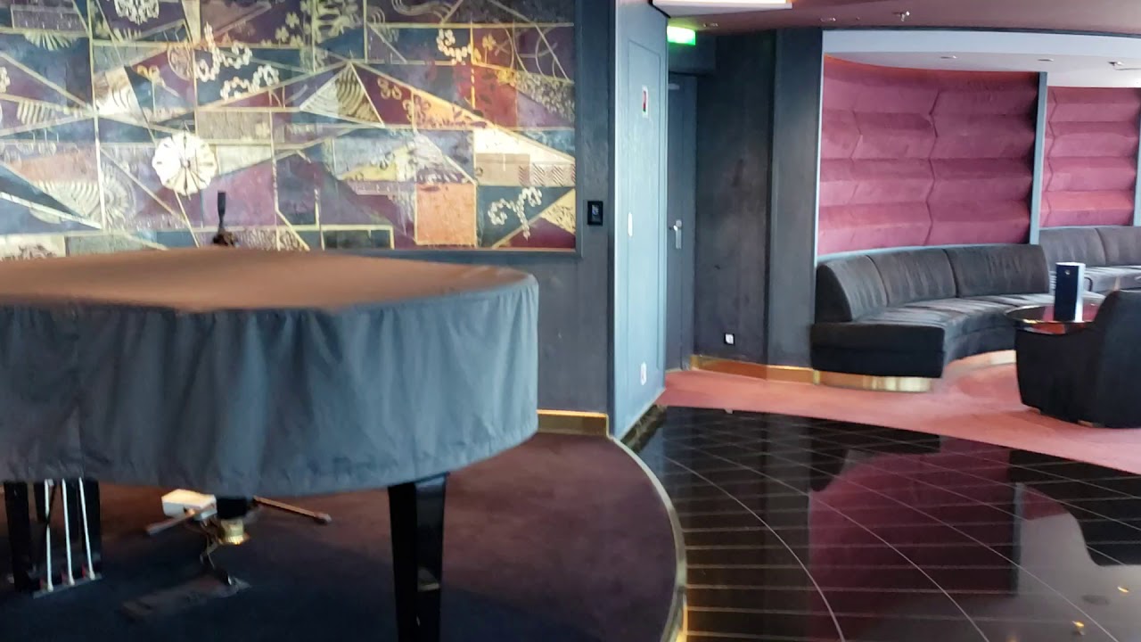 MSC Meraviglia Yacht Club Top Sail Lounge