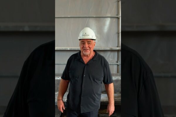 Bering BC60: Explorare din aluminiu Călătorie de construcție a catamaranului