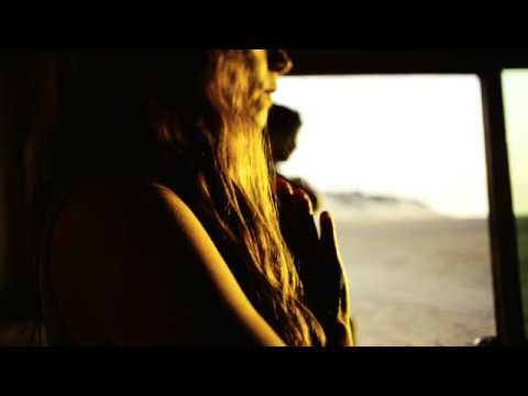 Kitesurfing | Ocean Vagabond