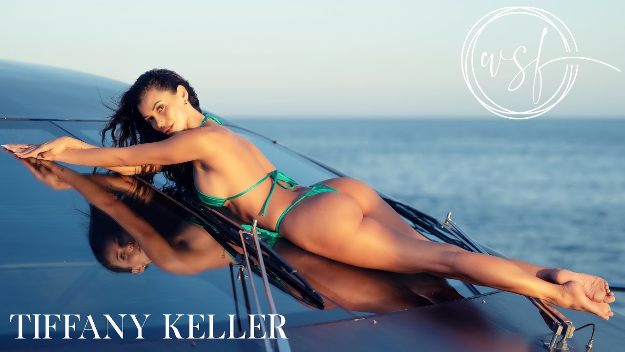 Frumusețea clasică Tiffany Kellers Yachting cu un set sălbatic gratuit în Cabo San Lucas! | 4k
