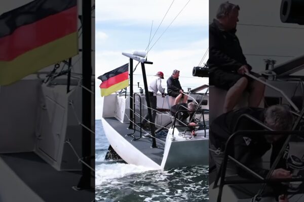 Pure 49 #sailing #aluminiumyacht #liftingkeel #sailboat #berckemeyer #boating #yacht #yachtlife
