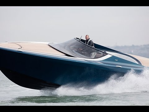 Aston Martin Speedboat Test Drive AM37 Review | Barca cu motor și yachting