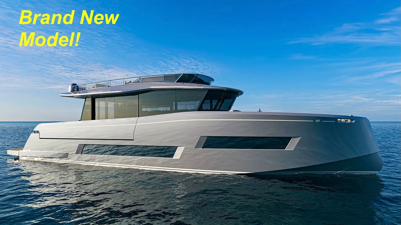 Tur de yacht de 4,9 milioane €: Pardo Endurance 72