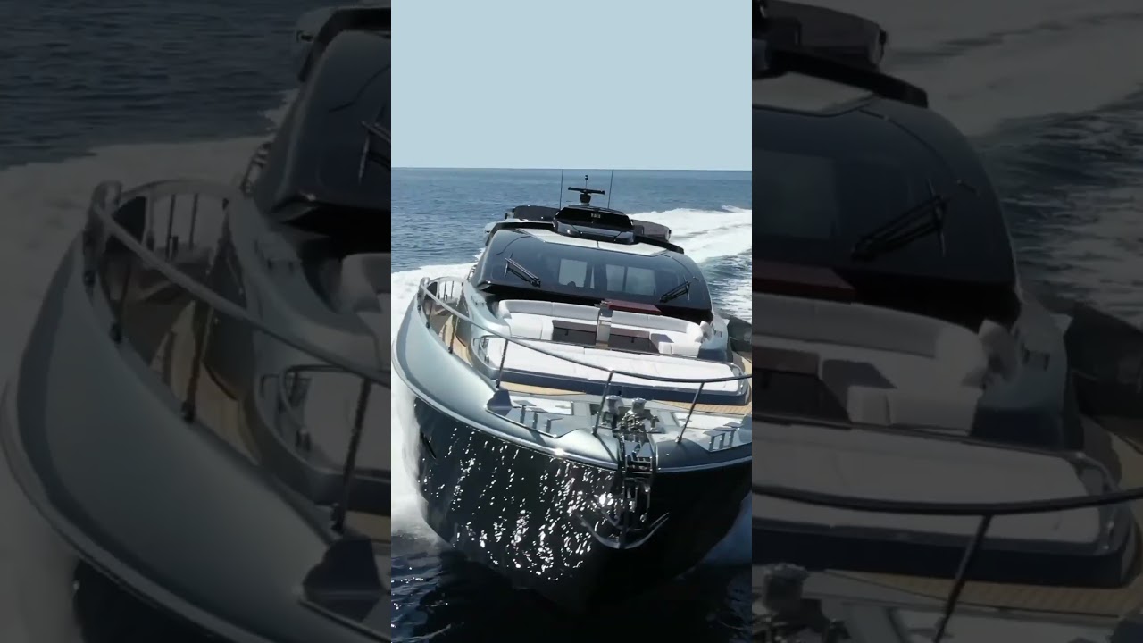 Yachts de lux Sportfly - Riva 88 'Folgore, cel care are totul - Ferretti Group